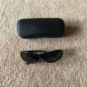 Vintage Chanel 5027 Sunglasses Vintage